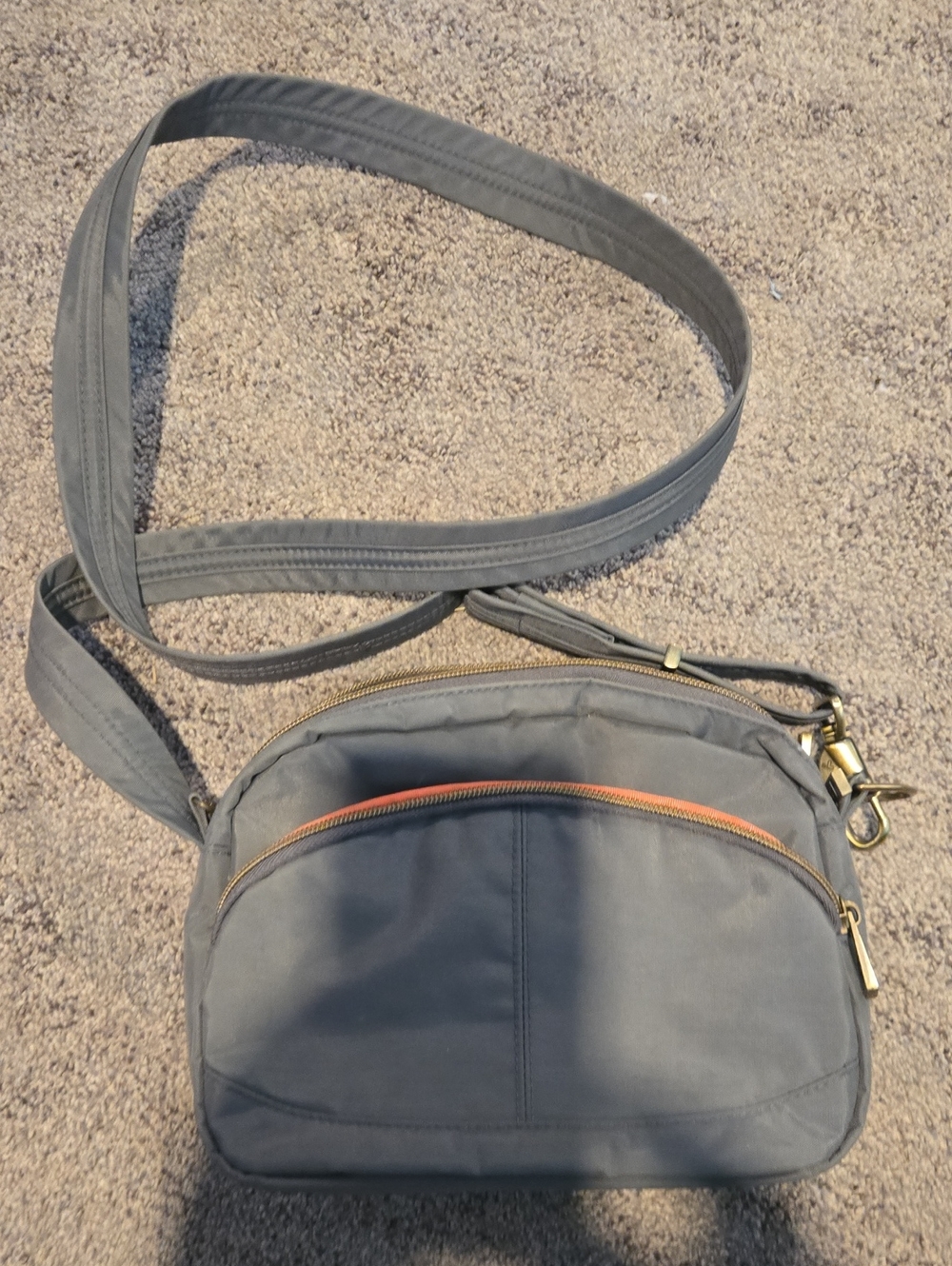 Travelon Crossbody Bag with 3 Zip Pockets